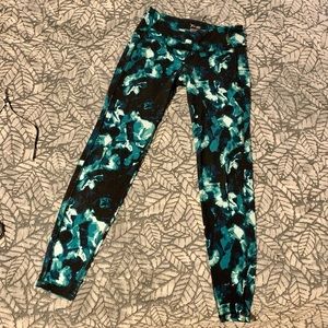 Green Floral Old Navy Leggings